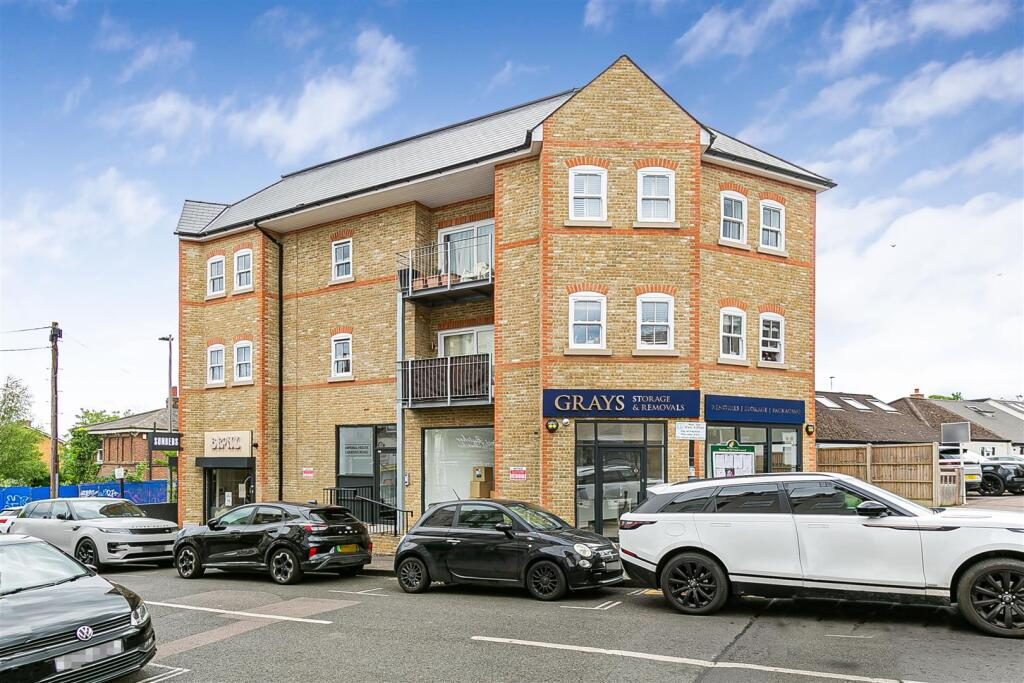 Property main image