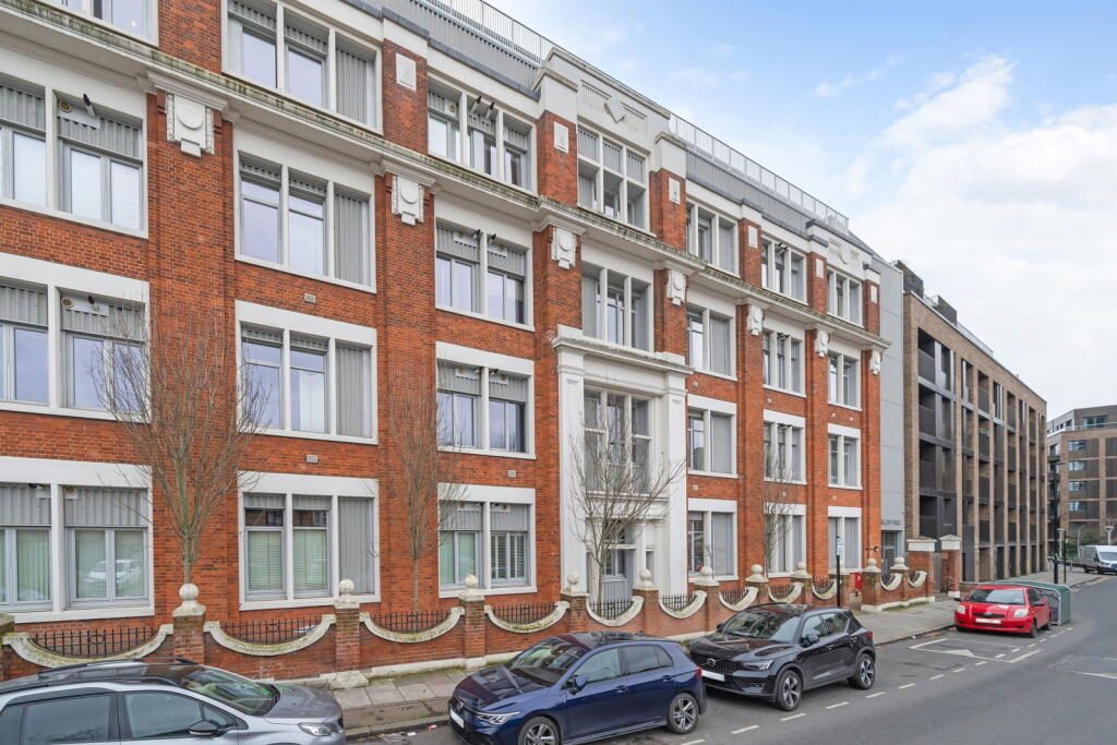 Property main image