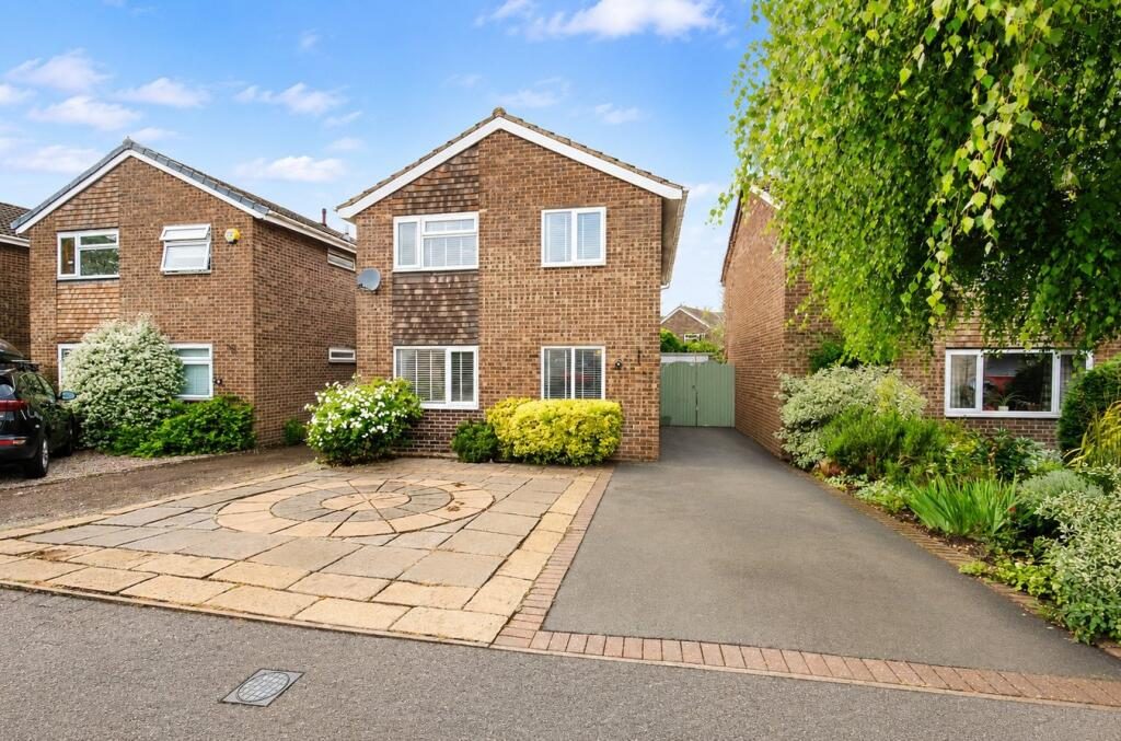 Property main image