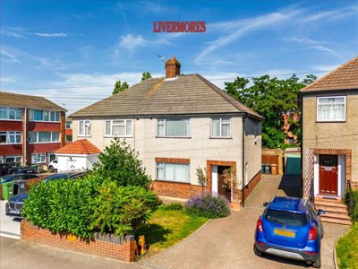Property on Cadogan Avenue, DA2 6ES