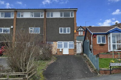 Property on Hunnington Crescent, B63 3DJ