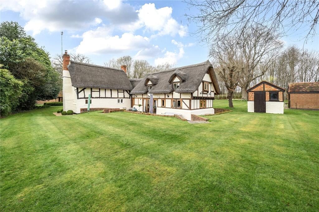 Property main image