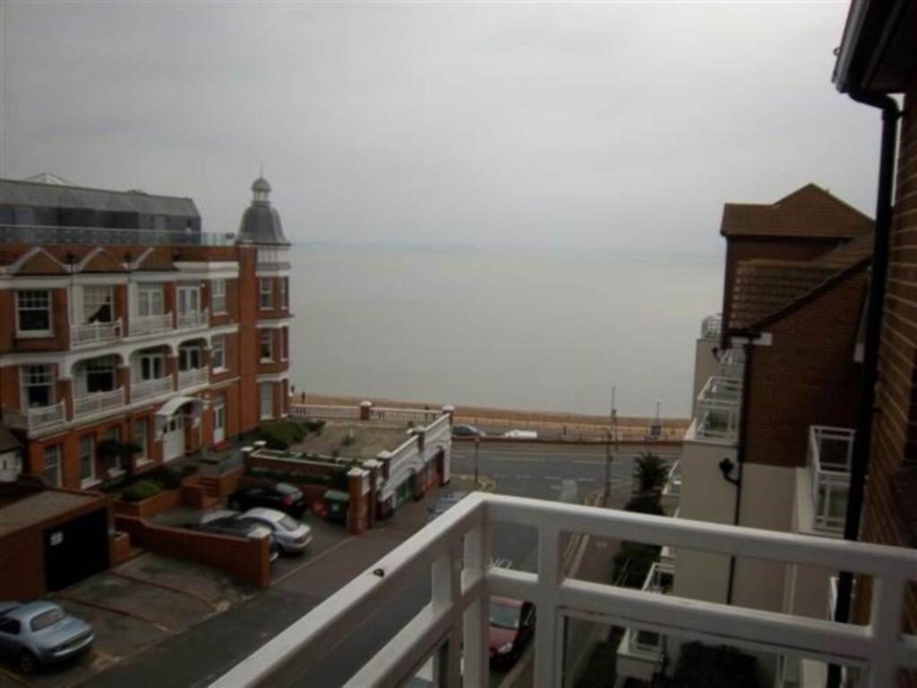 Thumbnail 11