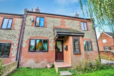 Property on Crossdale Street, NR27 9LB