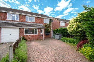 Property on Brook Street, DE56 2AG