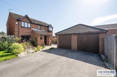 Property on Tabard Road, DN14 0UP