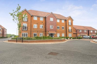 Property on OX11 9GA