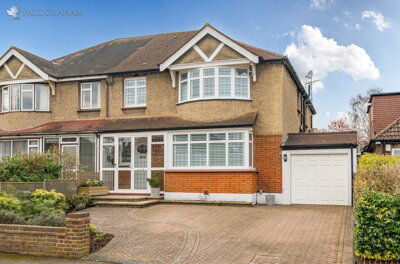 Property on Dalmeny Road, SM5 4PP