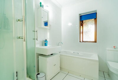 Property on SA48 8PR