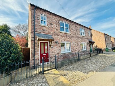 Property on Station Road, DN14 7AF