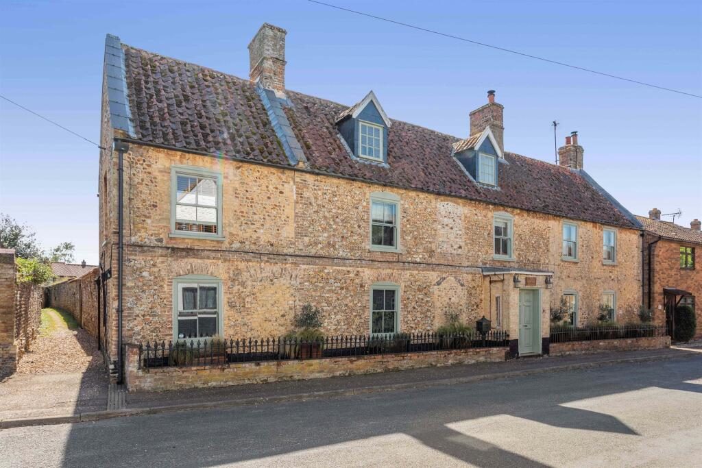 Detached House