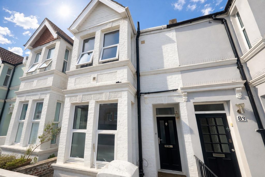 Terraced House