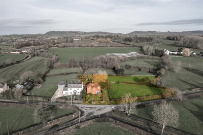 Property on SY14 8EL