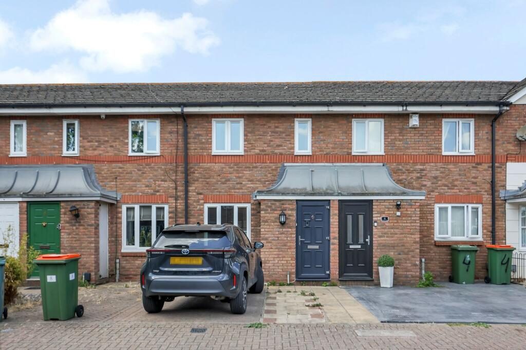 Property main image