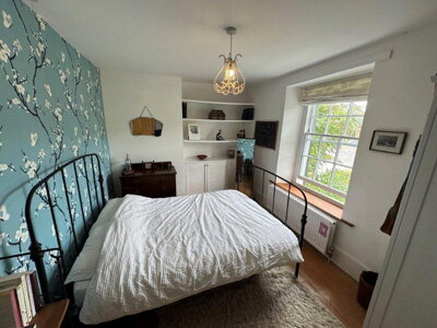 Property on SY23 3NX