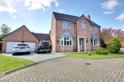 Property on Hall Park, HU14 3NL