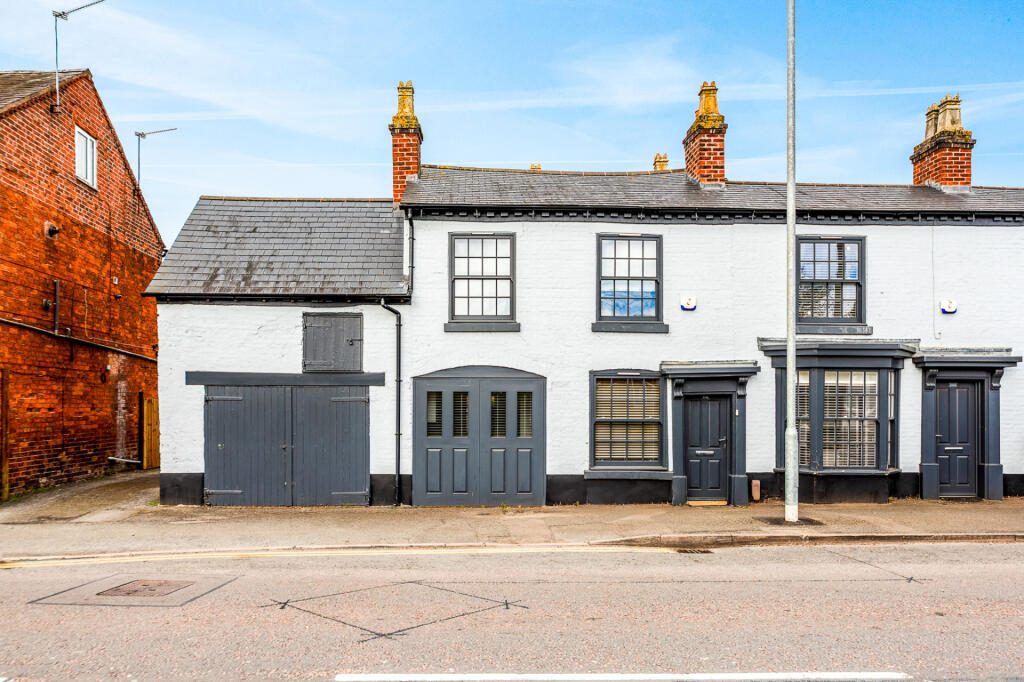 Terraced House