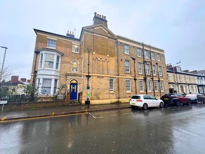 Property on Regent Road, LE1 6YF