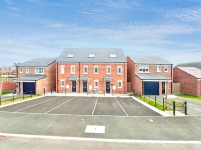 Property on Fennel Way, NE61 3FG