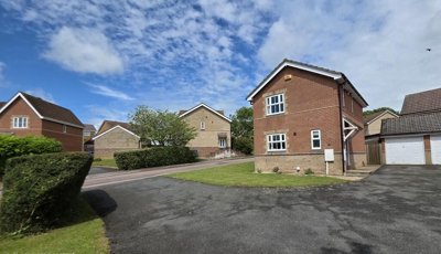 Property on Nuffield Close, NN13 6PL