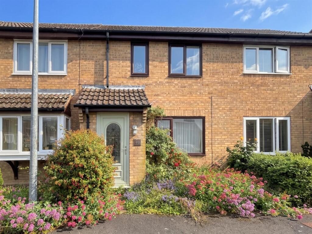 Property main image