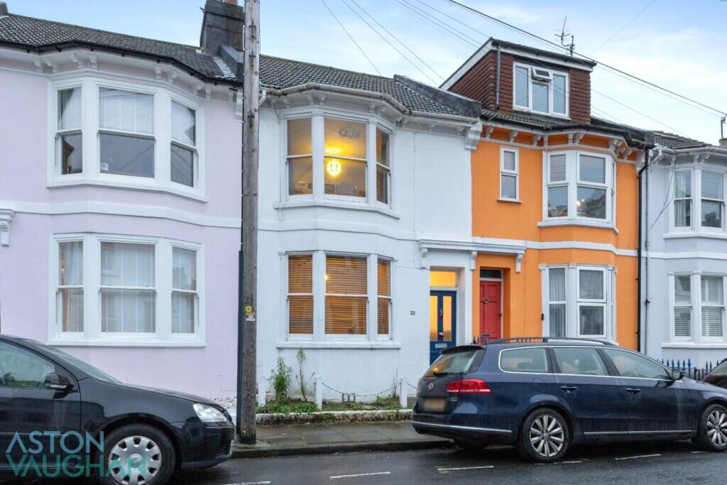 Terraced House