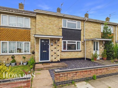Property on Castleton Close, NR32 4BZ