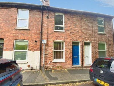 Property on Lindum Avenue, LN2 5JB