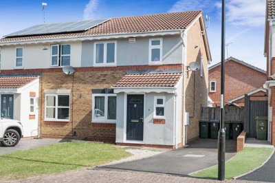 Property on Wedgewood Close, CV2 2XL