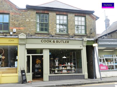 Property on Lower Kings Road, HP4 2AB