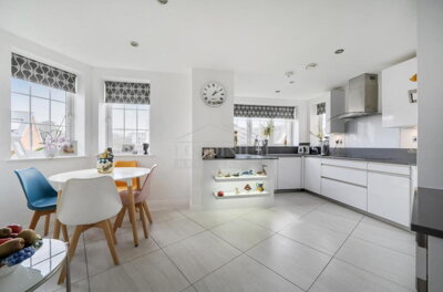 Property on Sparrows Herne, WD23 1FN