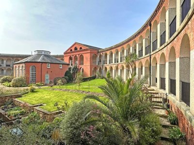 Property on Devington Park, EX6 8TZ