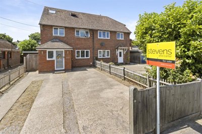 Property on Hawks Road, BN27 1NB