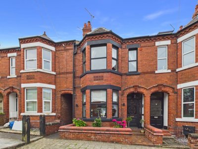 Property on Moss Bank, CH1 4AS