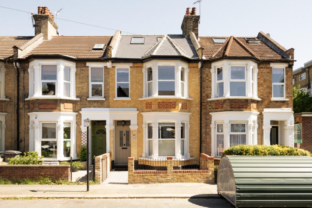 Terraced House