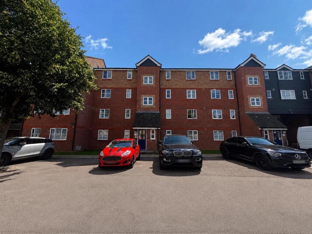 Property main image