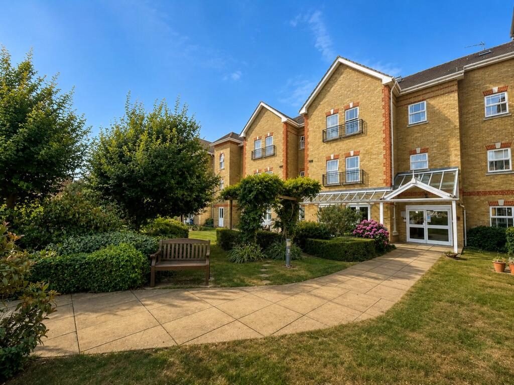Property main image