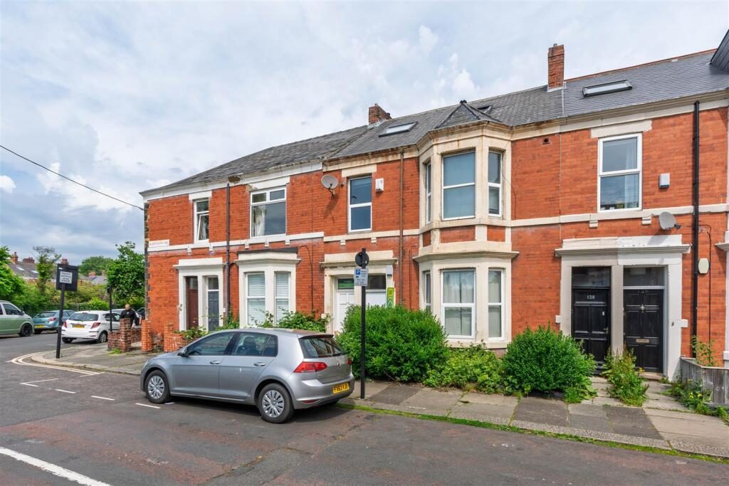 Property main image
