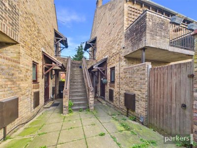 Maisonette