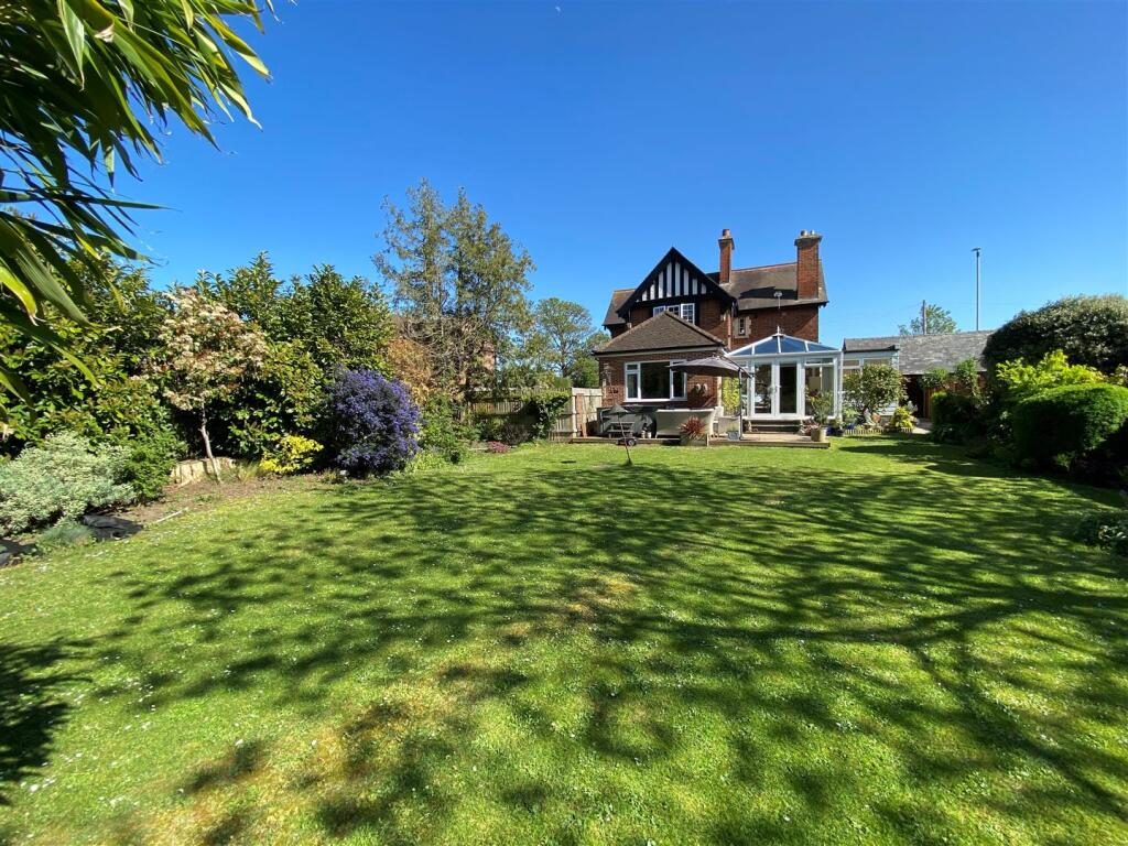 Detached House