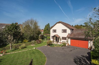 Property on EX16 7DW