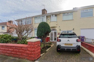 Property on Almonds Grove, L12 5HU