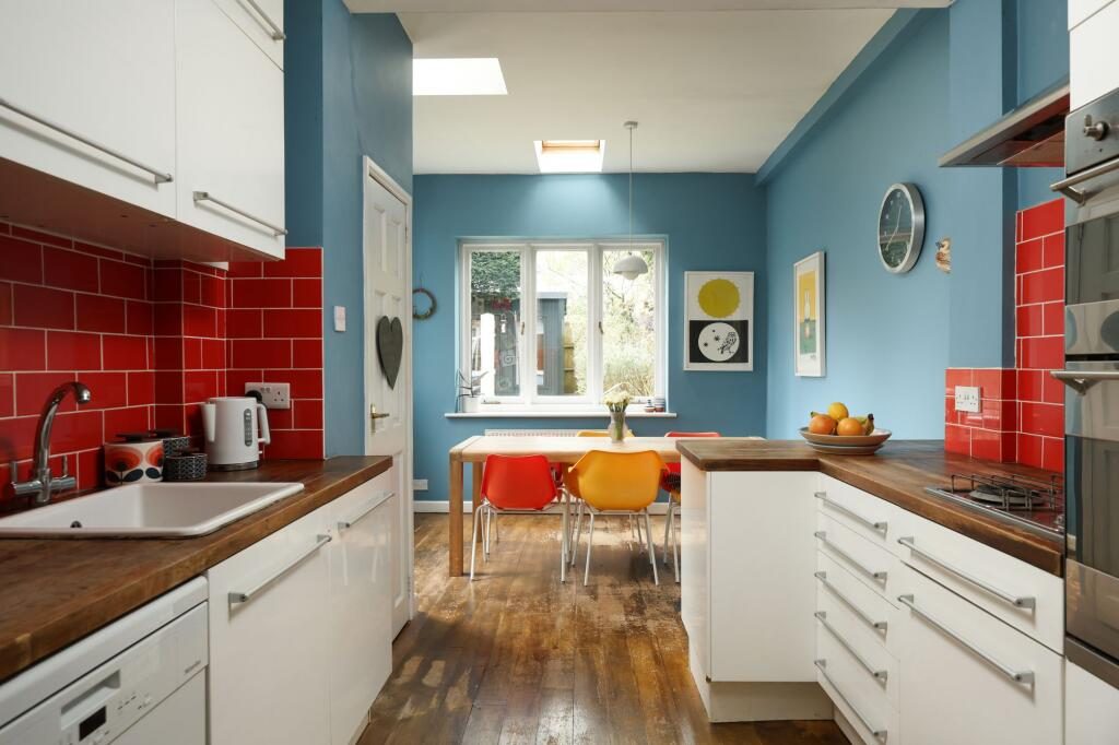 Terraced House