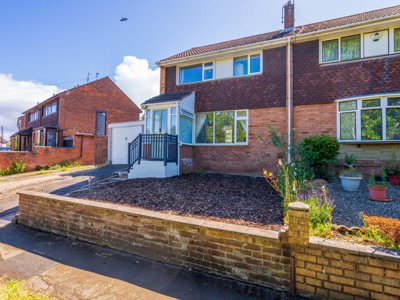 Property on Comberton Park Road, DY10 3DY