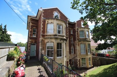Property on South Road, BS20 7DX