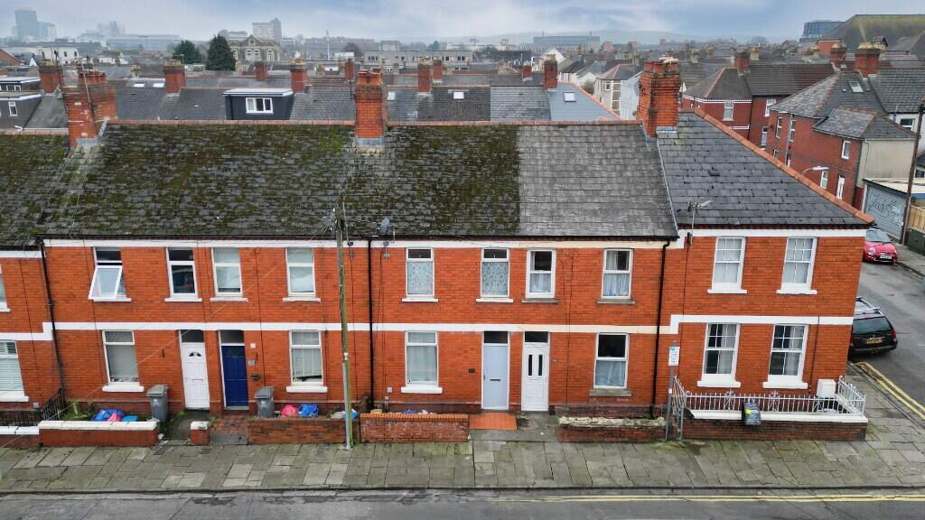 Terraced House