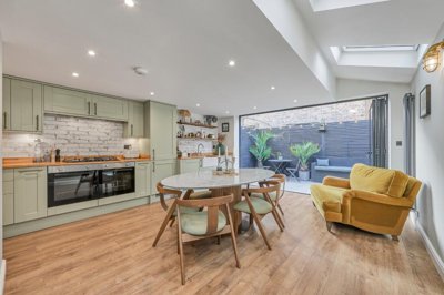 Property on Glenelg Road, SW2 5JT