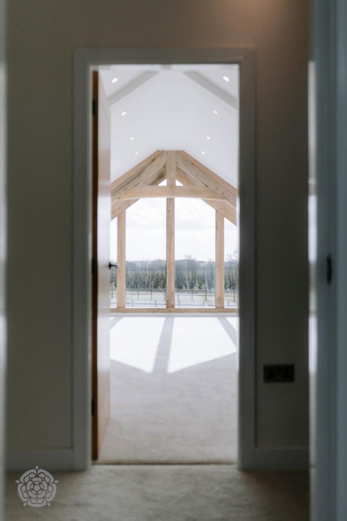 Thumbnail 143