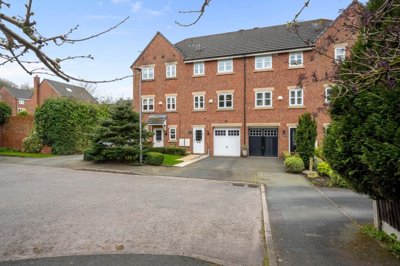 Property on Kingsbury Close, BL8 1WA