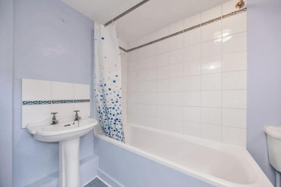 Property on Crow Lane, SG8 8AF